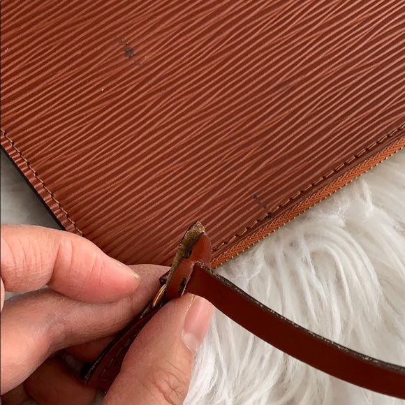 100% authentic Louis Vuitton small bag - Picture 6 of 13